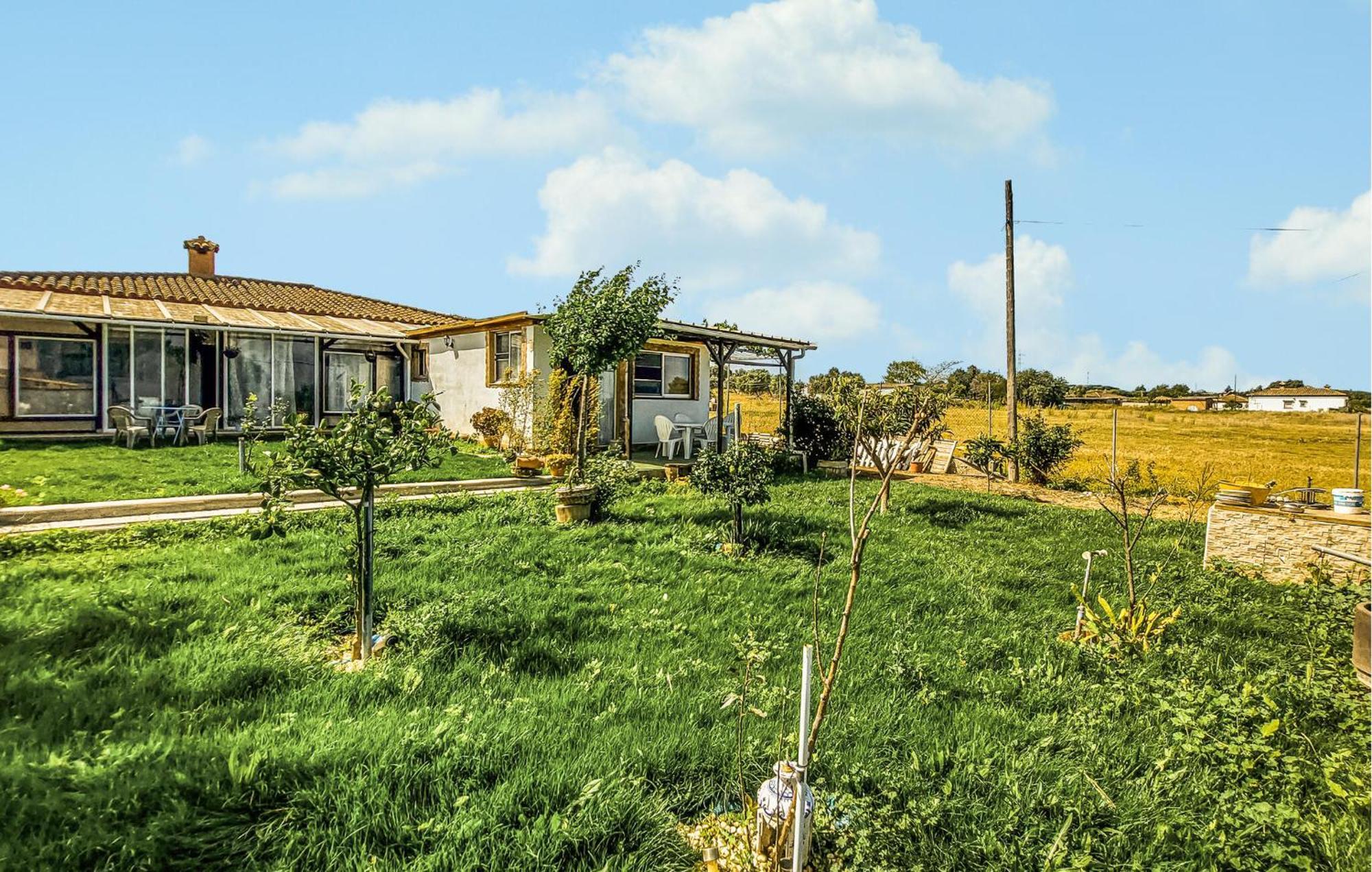 Lovely Home In Puerto Real With Wifi Екстер'єр фото
